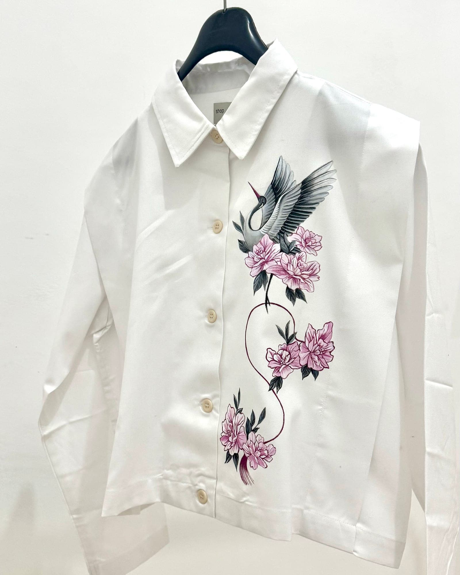 Painting on shopatvelvet White Shirt